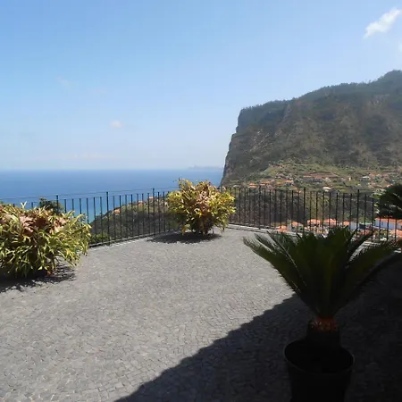 Vivenda Fortim Semesterbostad São Roque do Faial